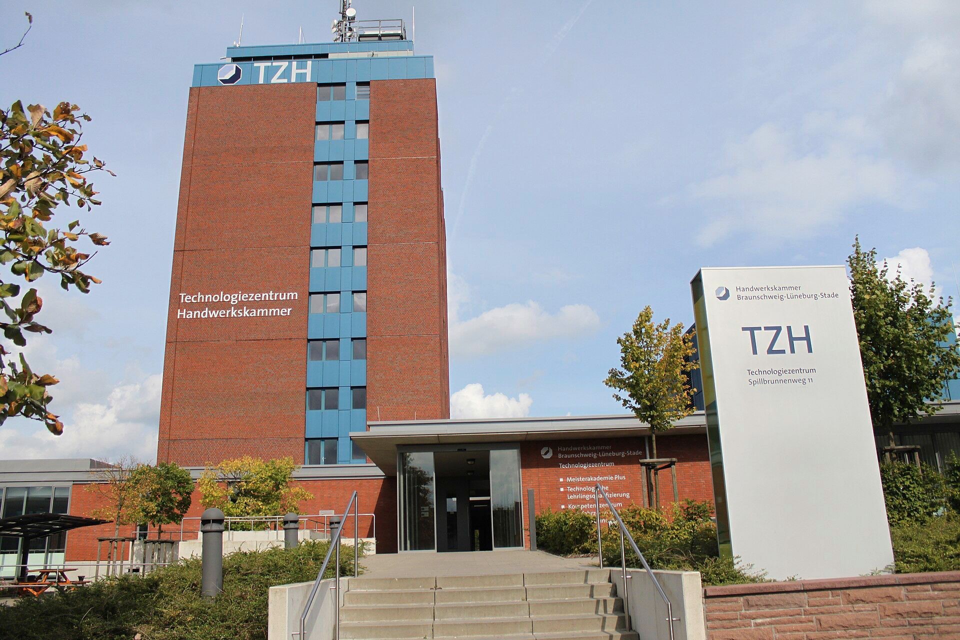 Betriebsbesichtigung im Technologiezentrum Lüneburg