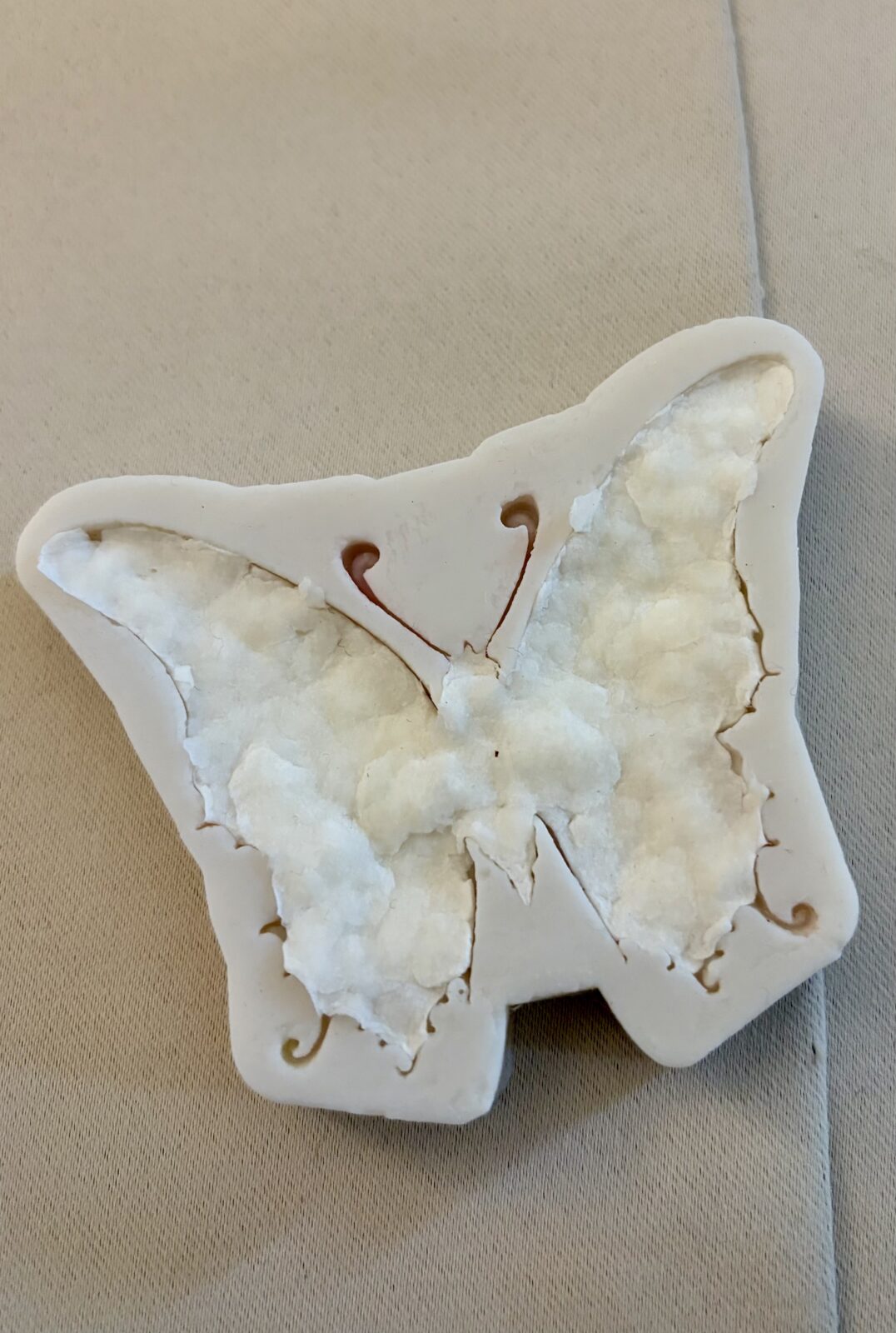 Papierschmetterling selbstgemacht